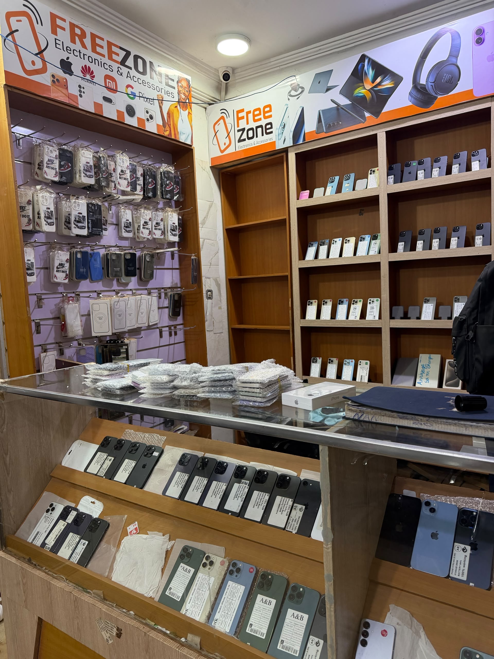 Magasin Free Zone – vue 3