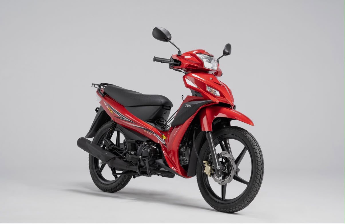 Moto TVS rouge