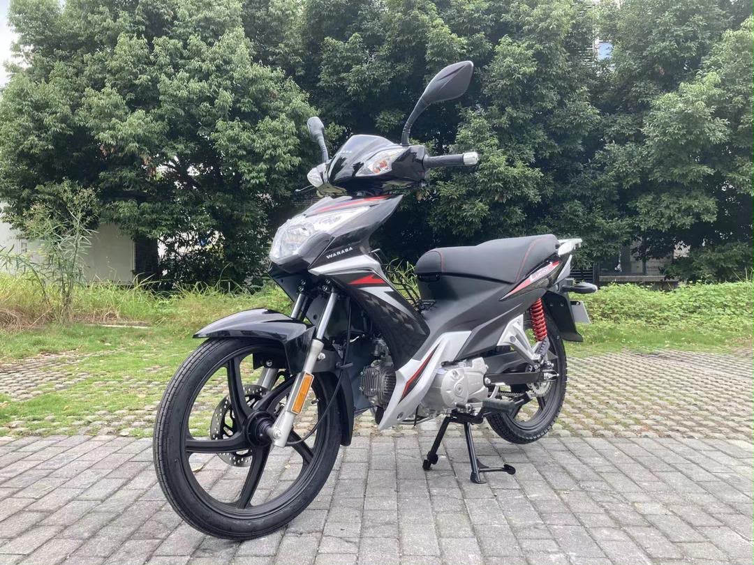 Moto Warara noire